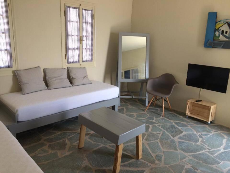Makares Aparthotel Донуса Екстериор снимка